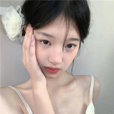 战火中的女神